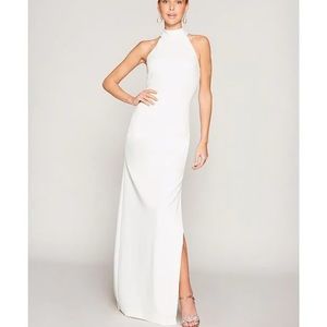 Beautiful New Belle Badgley Mischka Halter Neck Sleeveless Crepe Dress